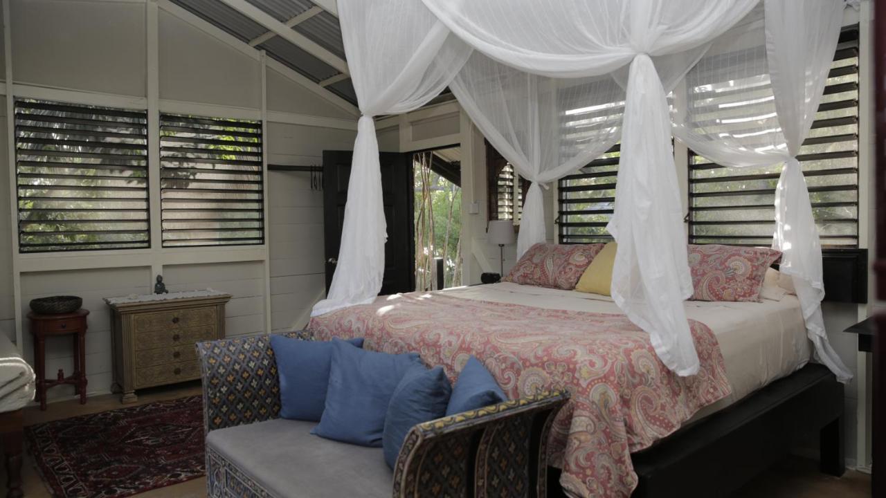 Katamah Beachfront Guesthouse เทรเชอร์ บีช ห้อง รูปภาพ